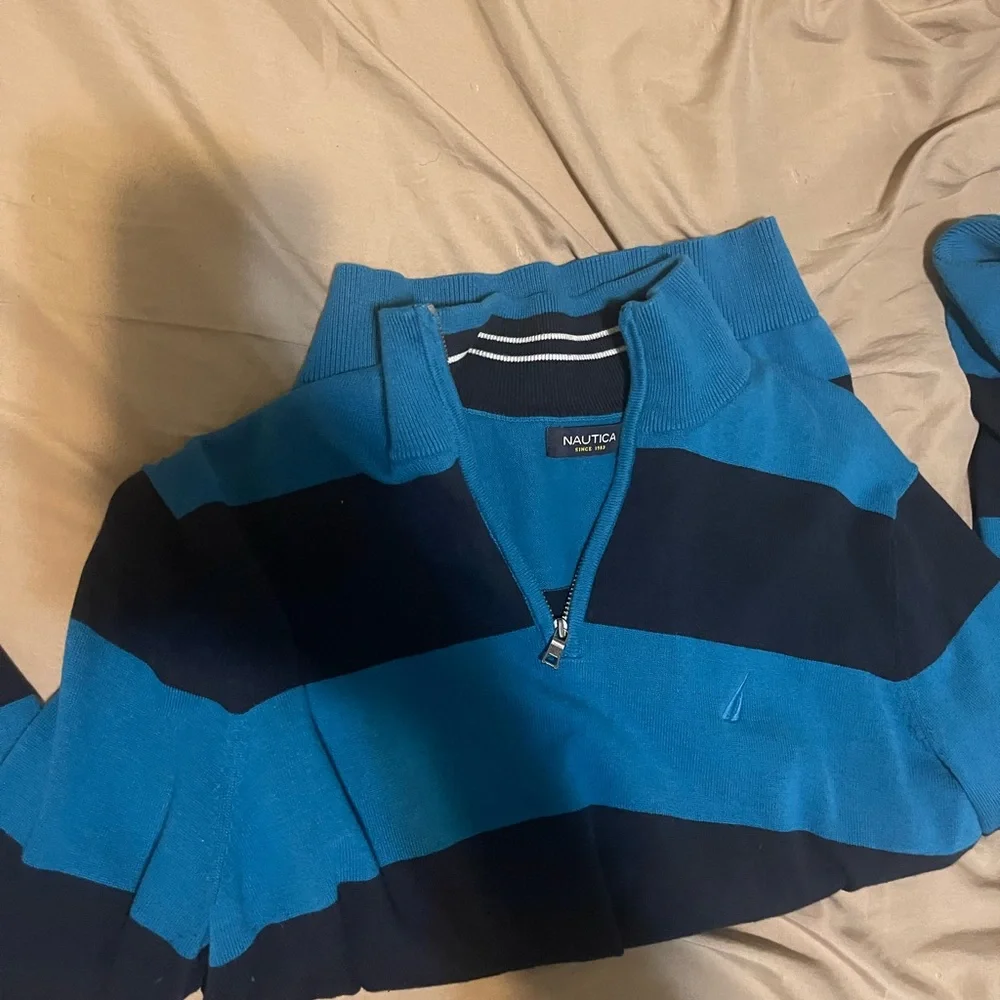 Vintage Nautica pullover - Picture 3 of 3